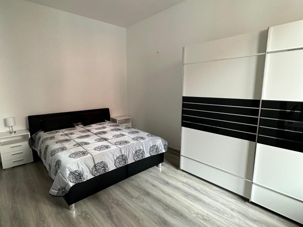 No. 21 Ii. Apartament Koszyce